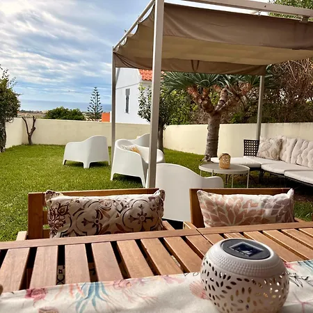 Tatil Evi Oliveira's *